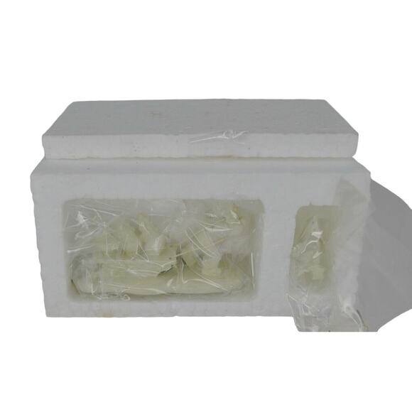 Dept 56 Snowbabies Miniatures Handpainted Pewter BRINGING STARRY PINES 7666-0 - Picture 1 of 4